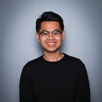 Person ,Eyewear ,Chin ,Glasses ,Eyebrow.