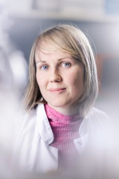 Profile picture of Dr Emma Haapaniemi. Photo: Matti Immonen
